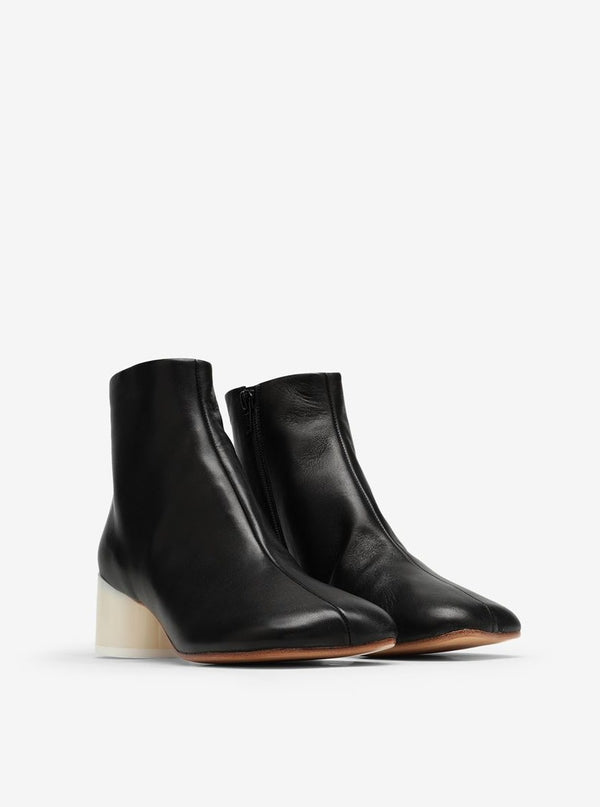 BLACK 6 LOGO HEEL BOOTS